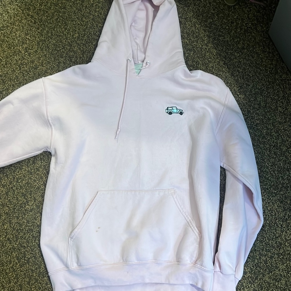 pink hoodie with embroidered blue jeep